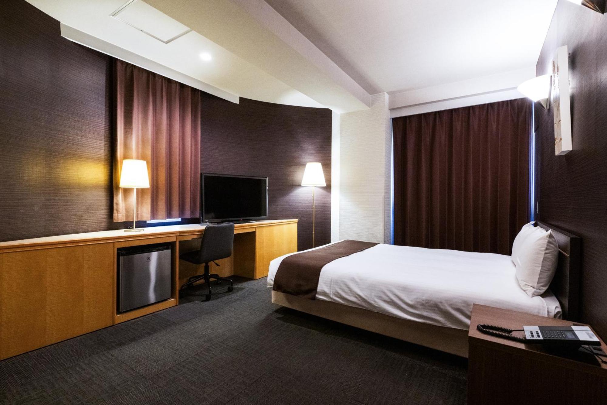 Urvest Hotel Kamata Tokyo Exterior photo