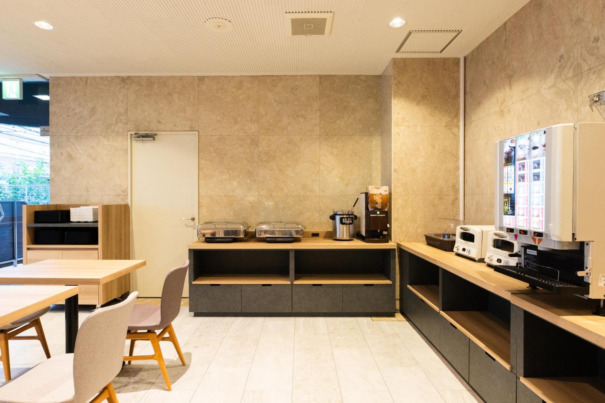 Urvest Hotel Kamata Tokyo Exterior photo